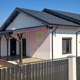 Sabareni, casa noua tip parter, cu pod mansardabil